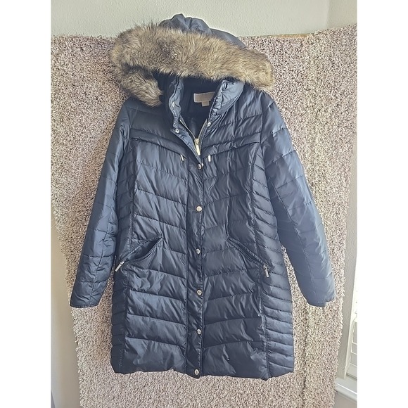 MICHAEL KORS Women's Black DOWN Puffer Winter Coat Faux Fur Trim Hood Size L - Picture 1 of 12